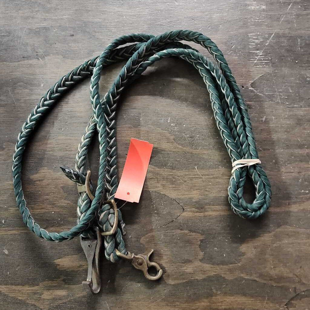 Barrel reins- paracord