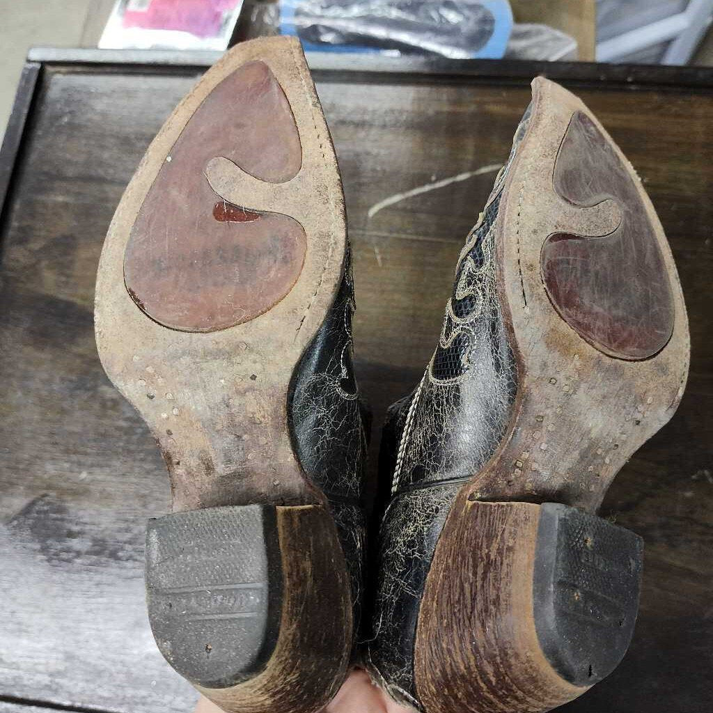 Snip toe- embrodary- ladies