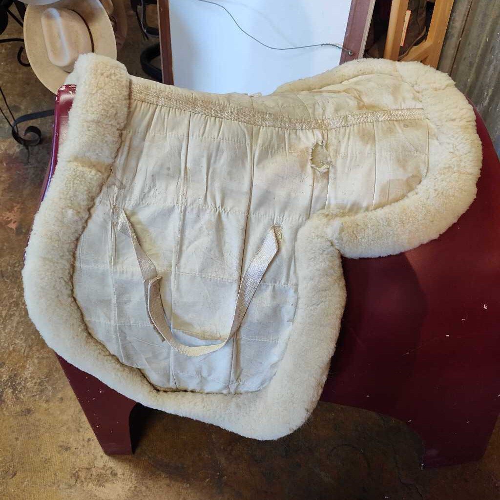 Sheep skin contour pad