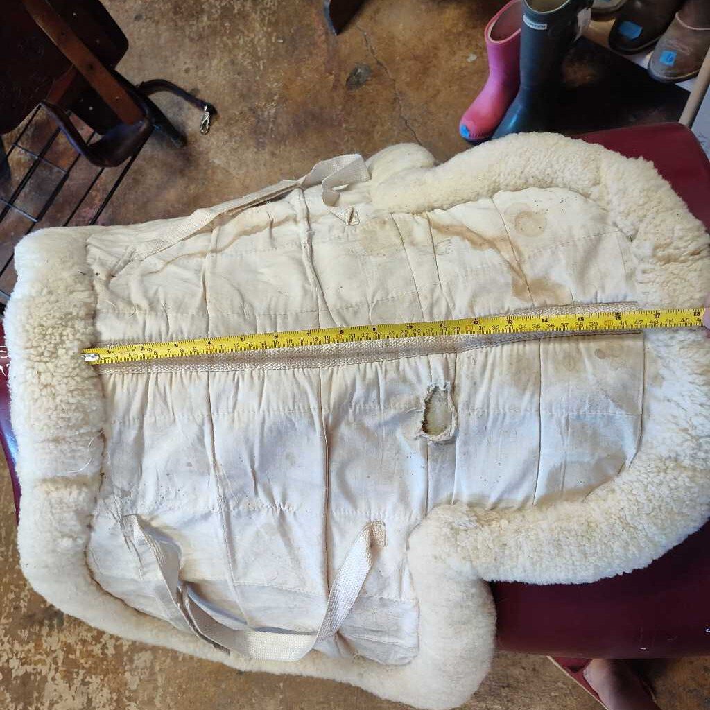 Sheep skin contour pad