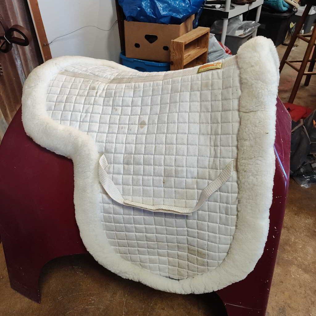 Sheepskin contour pad