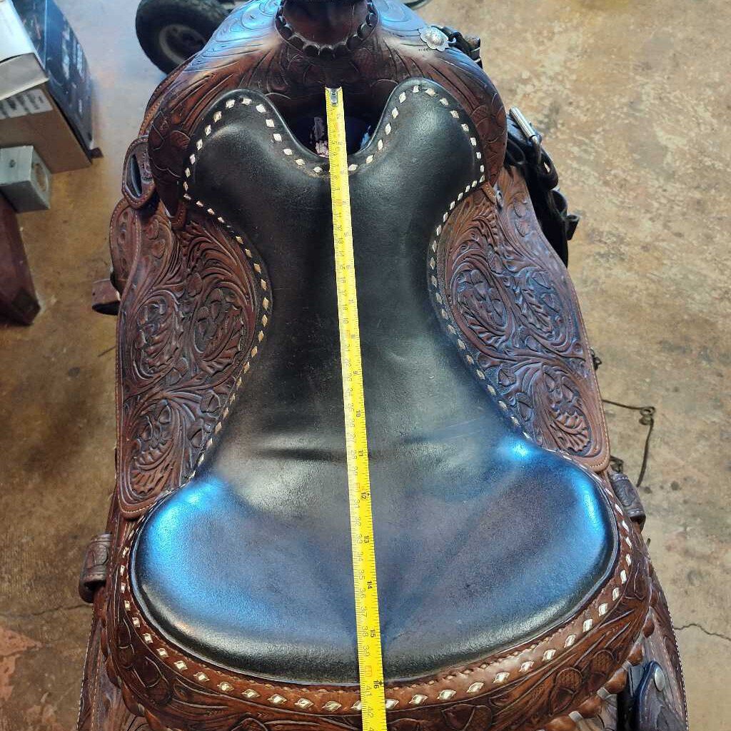 Equitation western saddle