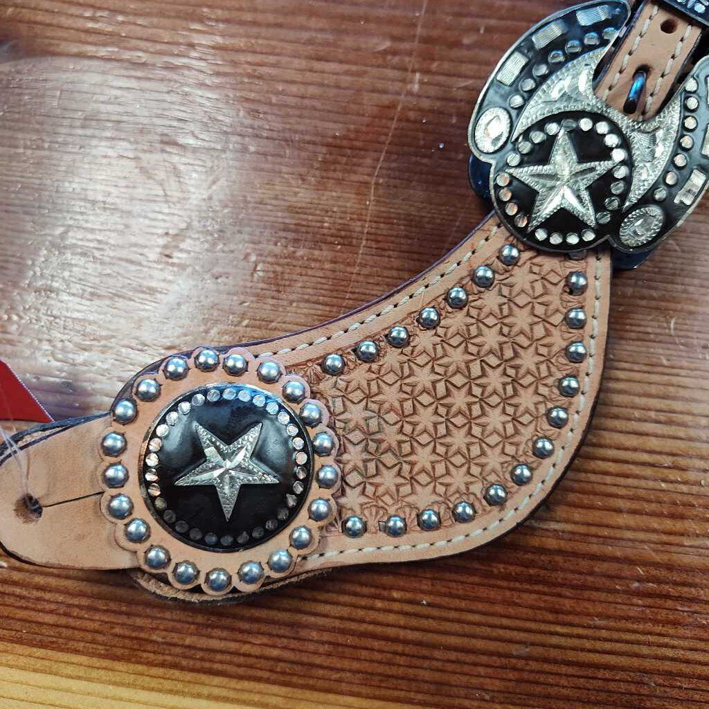 Leather star details