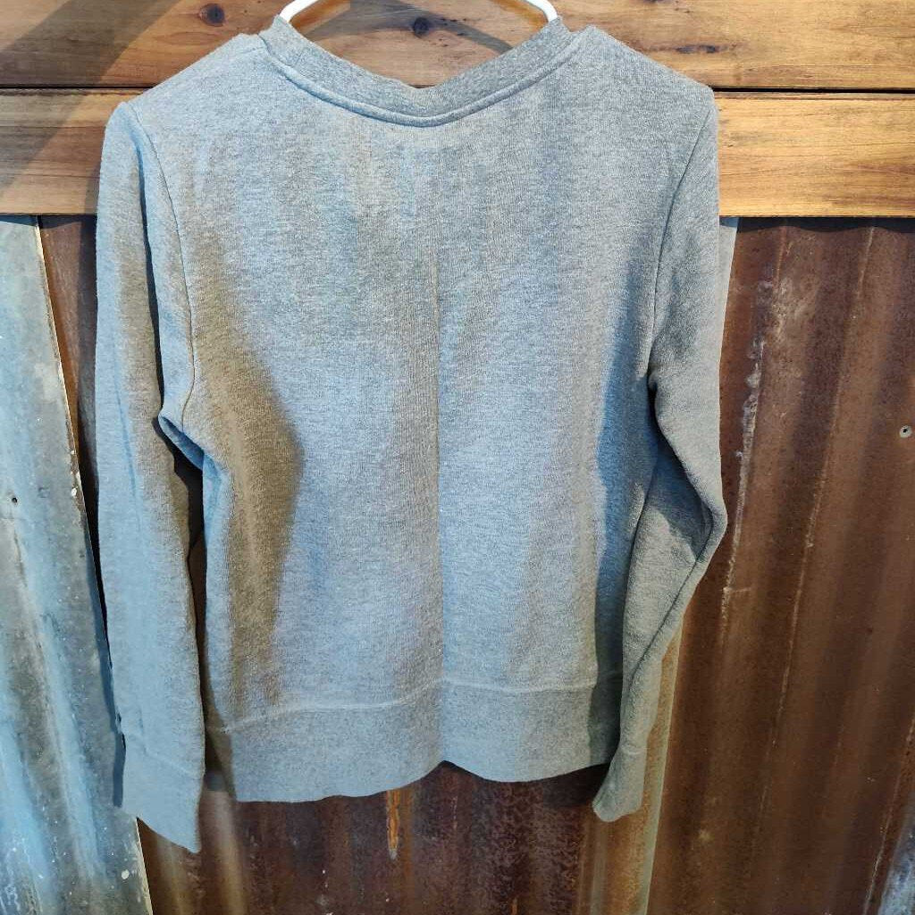 Pull over sweatshirt