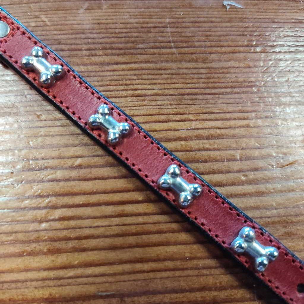 Collar- studs leather