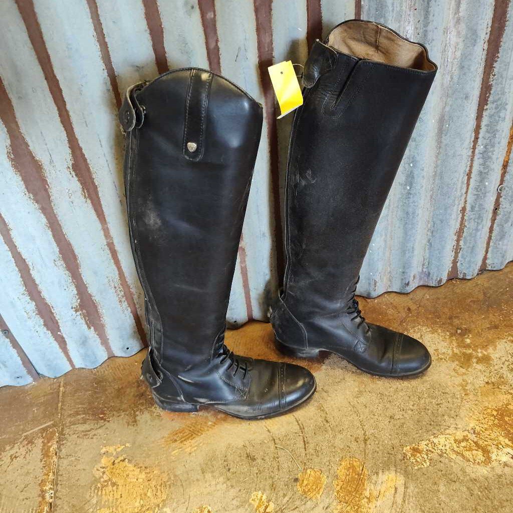 Field boots