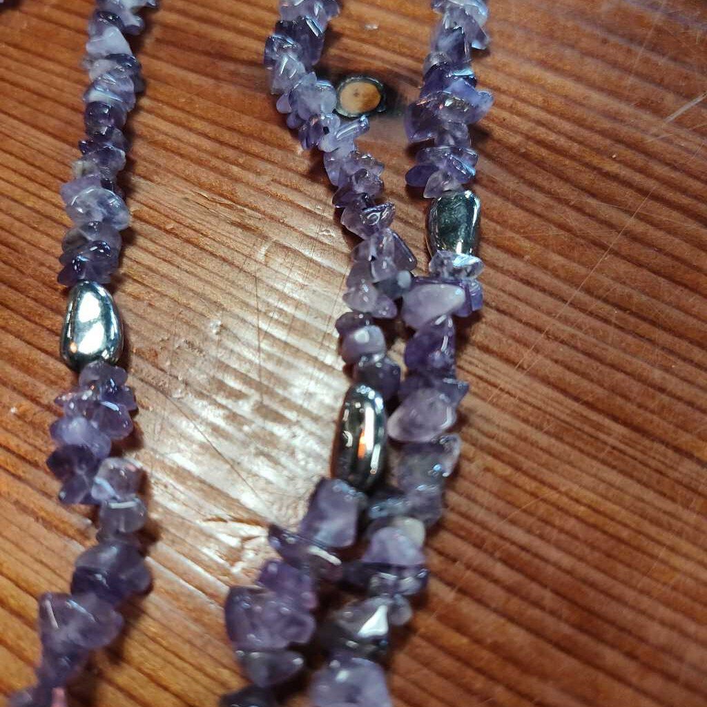 Natural stone necklace