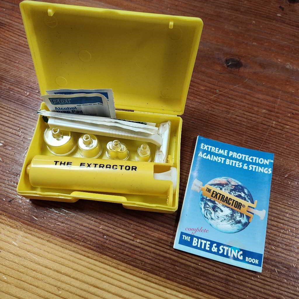 Snake bite kit