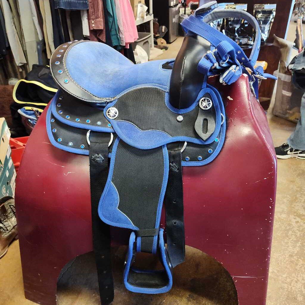 Synthetic pony saddle