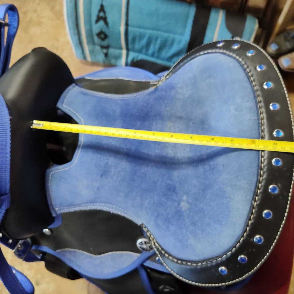 Synthetic pony saddle