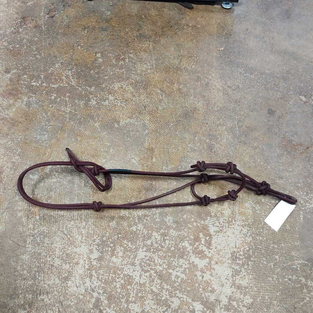 rope halter with notted nose