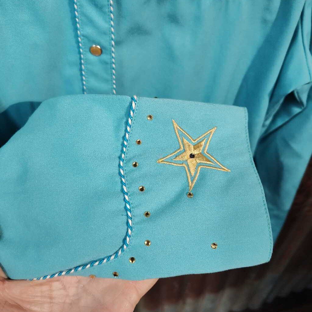 Long sleeve snaps- ladies