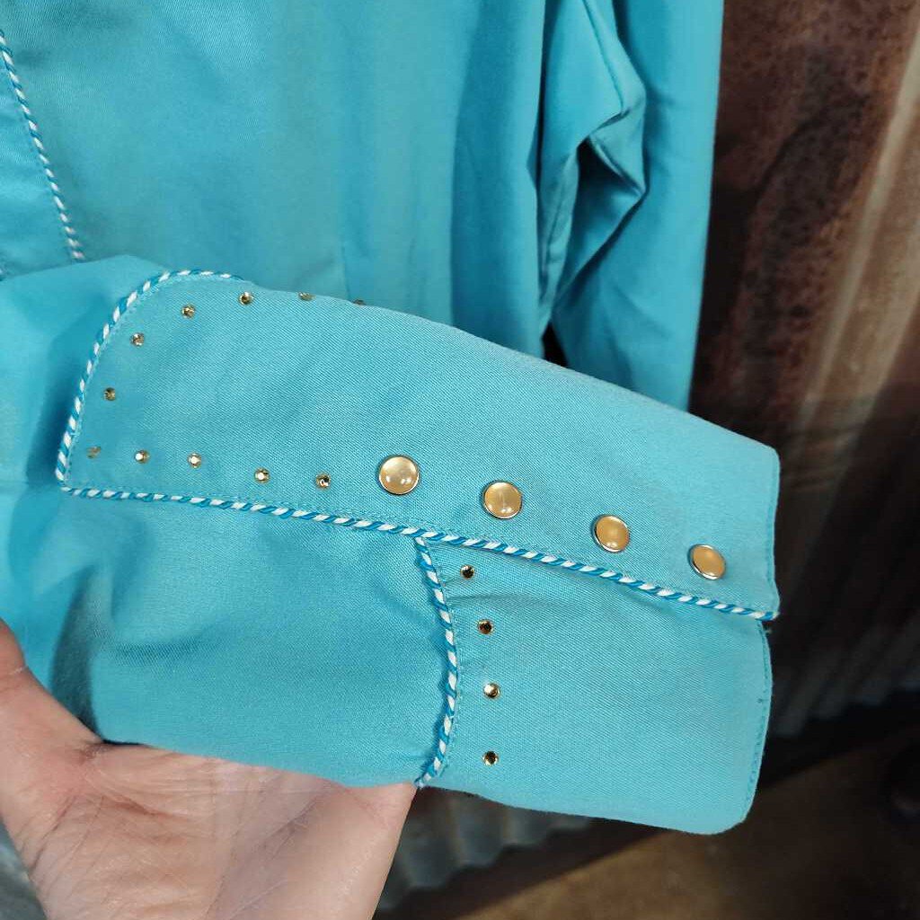 Long sleeve snaps- ladies