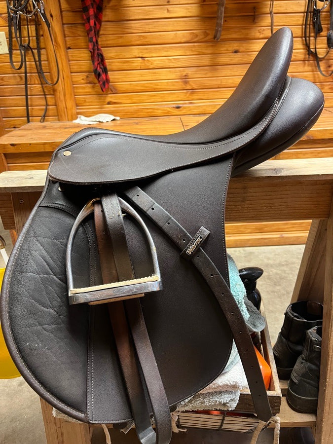 16.5” all purpose Wintec English Saddle