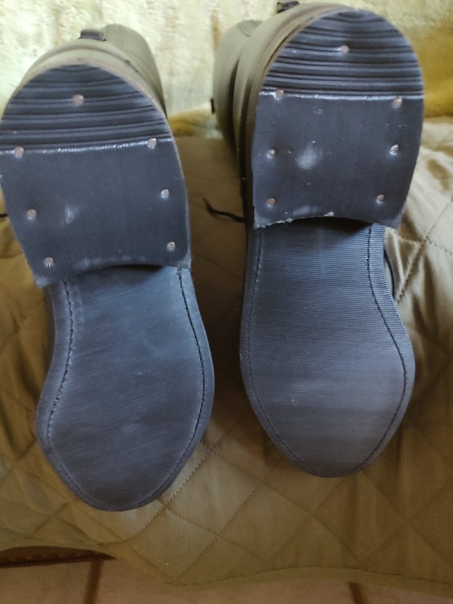 Women's size 6.5 leather field boots