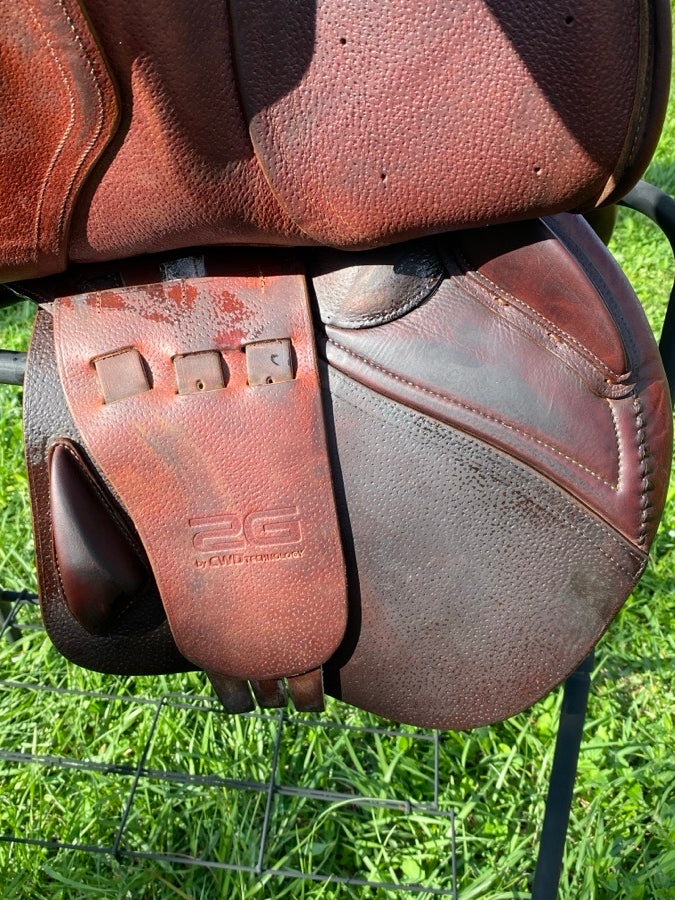 CWD 17.5” CWD SE17 2G S2 4C full calf jump saddle (7)