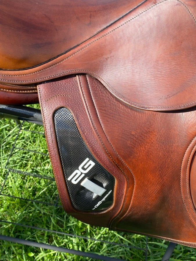 CWD 17.5” CWD SE17 2G S2 4C full calf jump saddle (5)