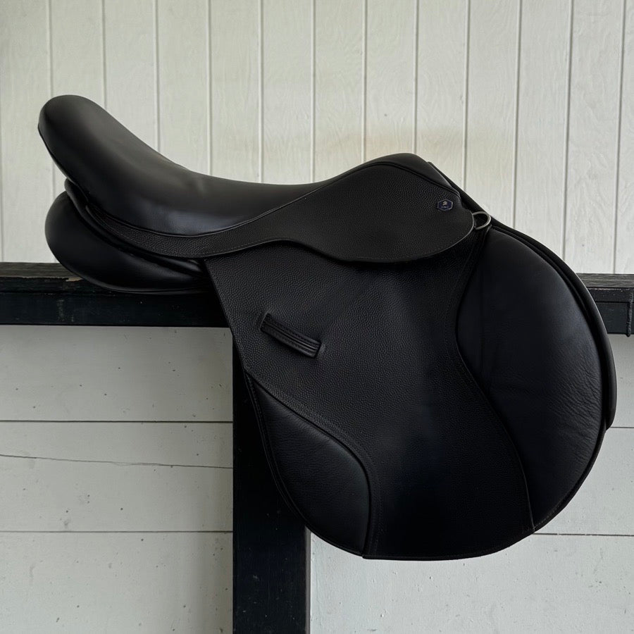 HASTILOW 2021 H&S Jump Berwick Dual Flap Saddle