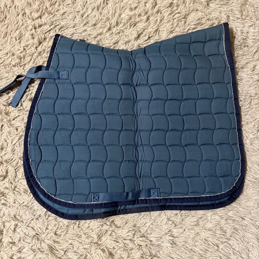 HORZE Blue Horze All Purpose English Horseback Riding Saddle Pad. Good Condition. (2)