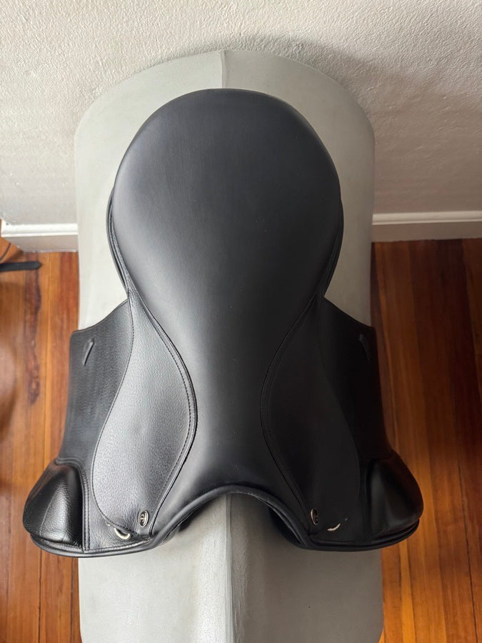 TAD COFFIN 17” Tad Coffin CCD SSR SmartRide Dressage Saddle - 2019/2025 (5)