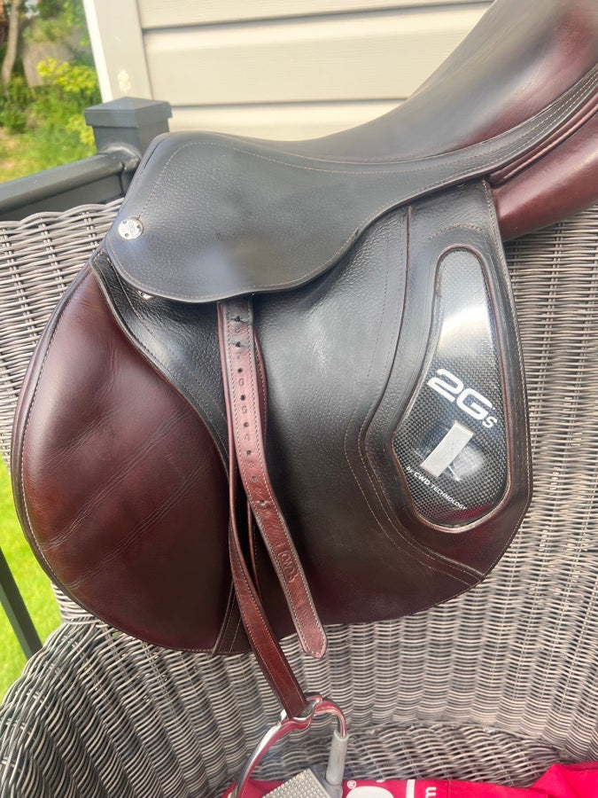 CWD CWD 2g - 17” saddle (2)