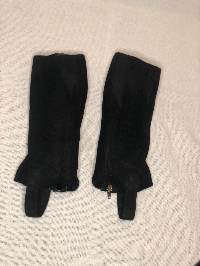 DUBLIN Youth Half Chaps (2)
