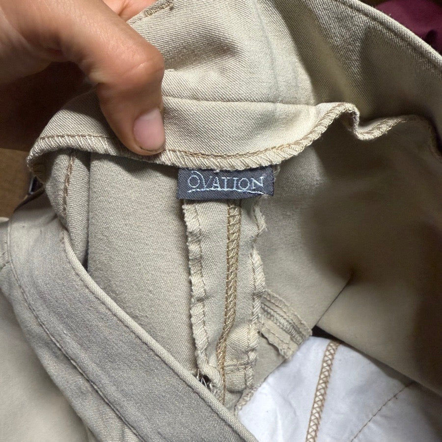 Women’s Size 34 Tan Ovation Knee Patch Horseback Riding Breeches. Good Condition