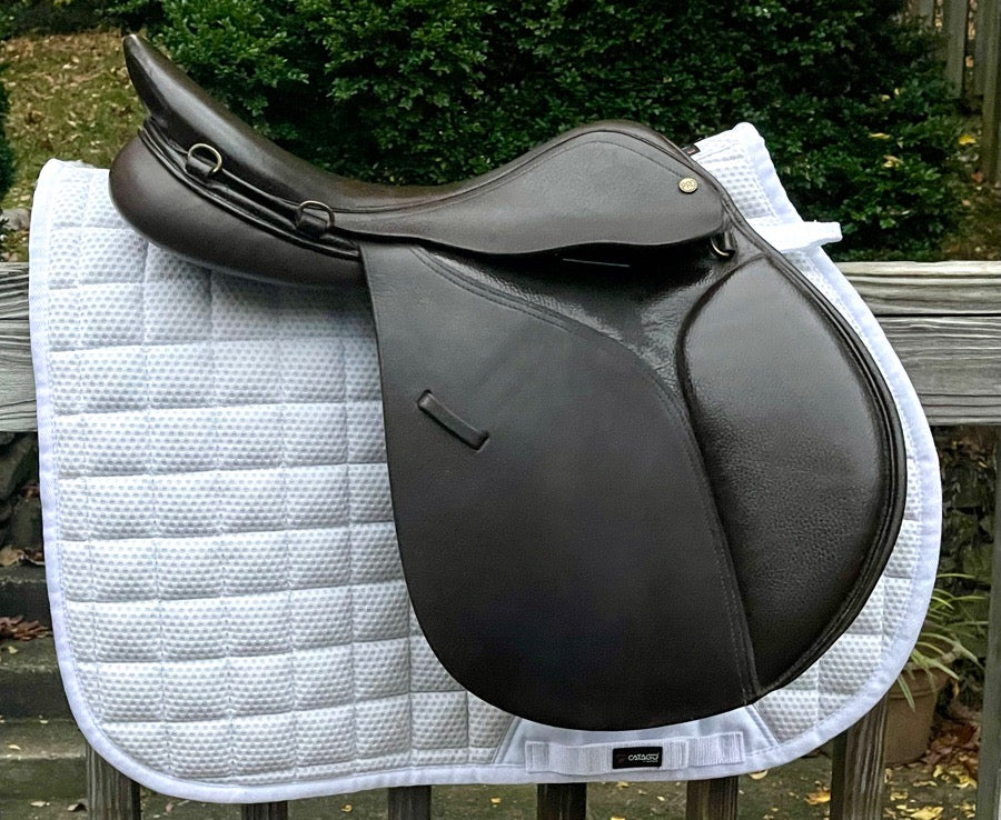 Thornhill Pro 18” M AP Saddle
