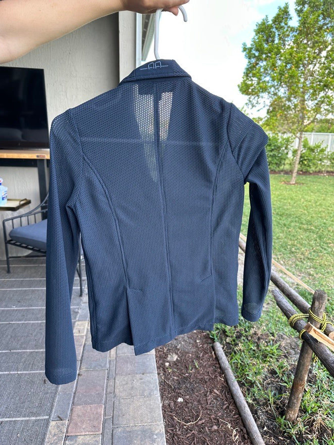AA PLATINUM MOTION LIGHT AA Motionlite girls showcoat size 11-12 (2)