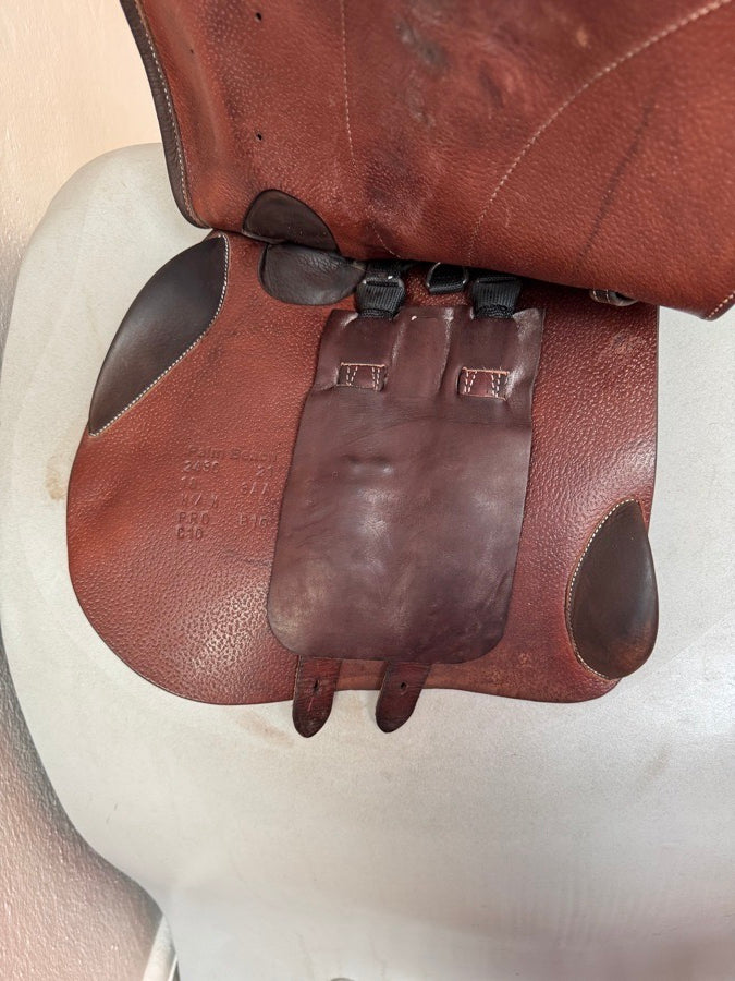 VOLTAIRE 18” 2021 Voltaire Palm Beach PRO Saddle - 3A - Full Buffalo (4)