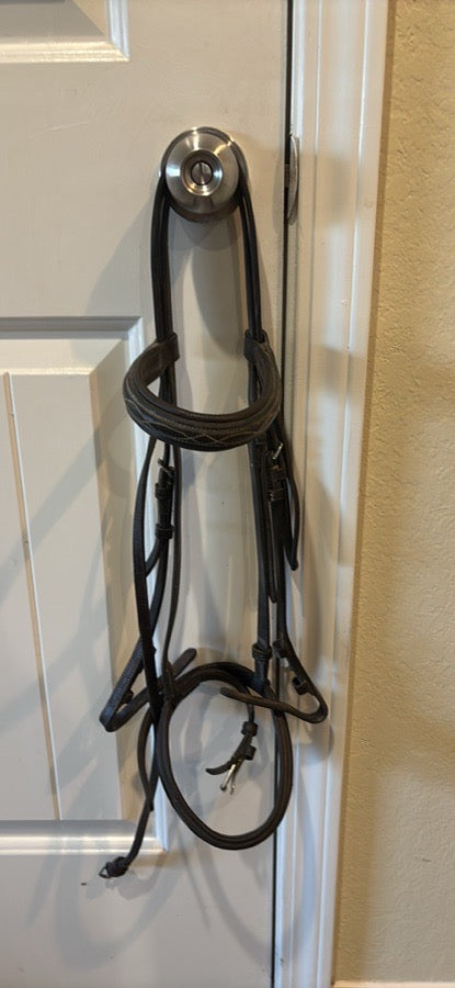Other Dark brown bridle