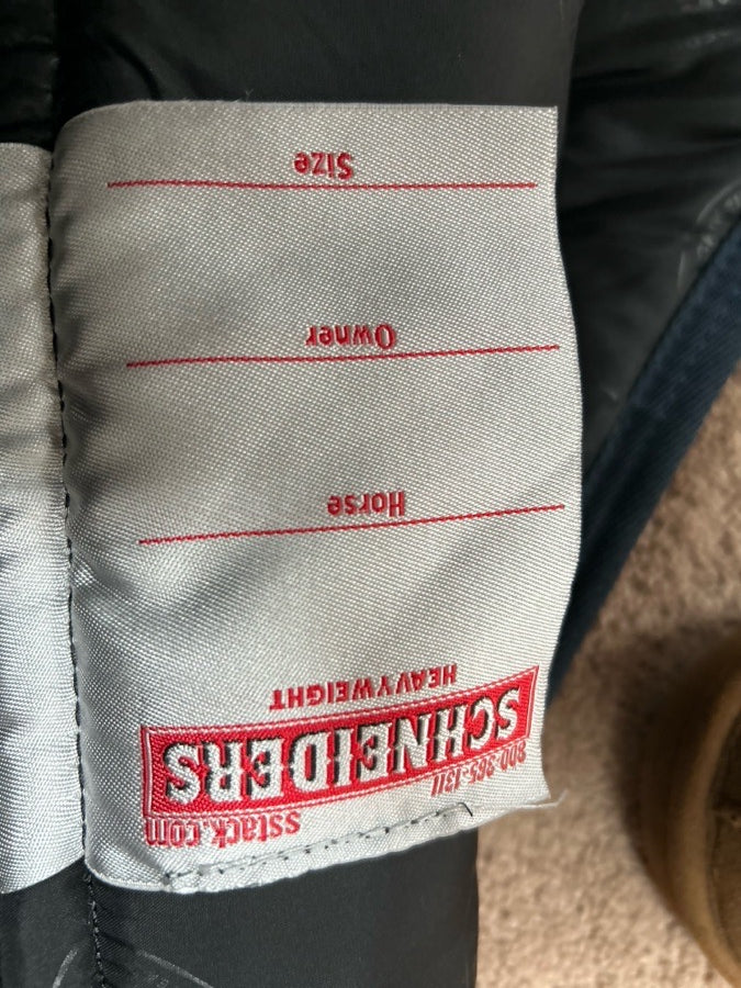 Schneider Stable Blanket