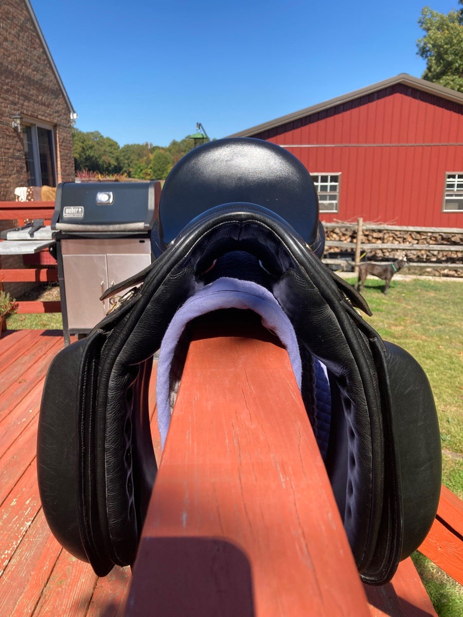 COUNTY 18 M County Fusion Dressage Saddle (4)
