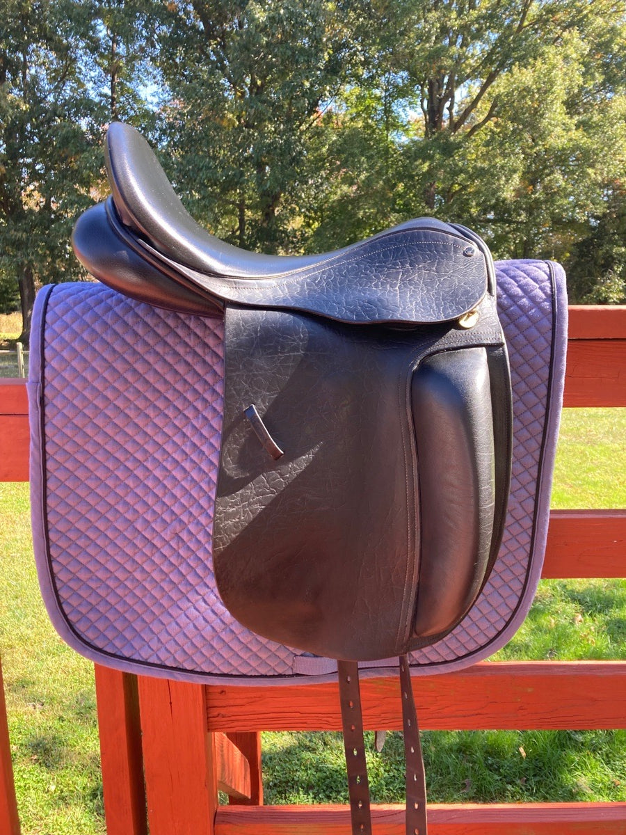 COUNTY 18 M County Fusion Dressage Saddle