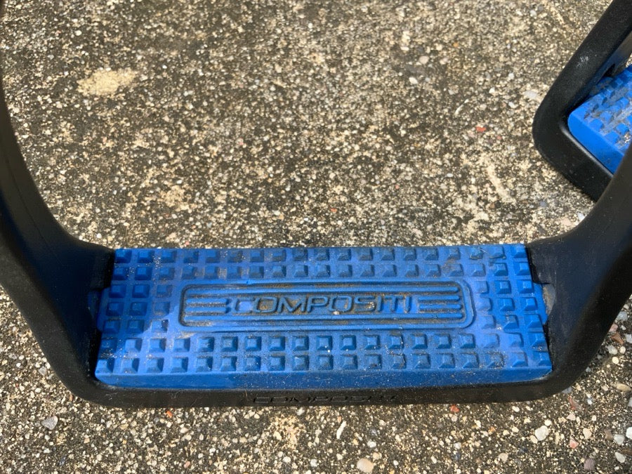 Composition Premium Adult Stirrups- Blue