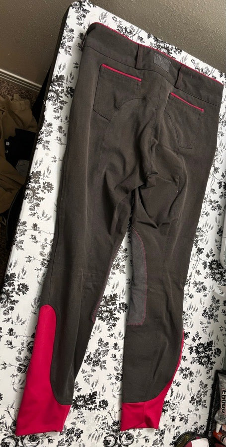 26R DOVER SADDLERY Knee Patch Breeches in Mouse Grey/Pink
