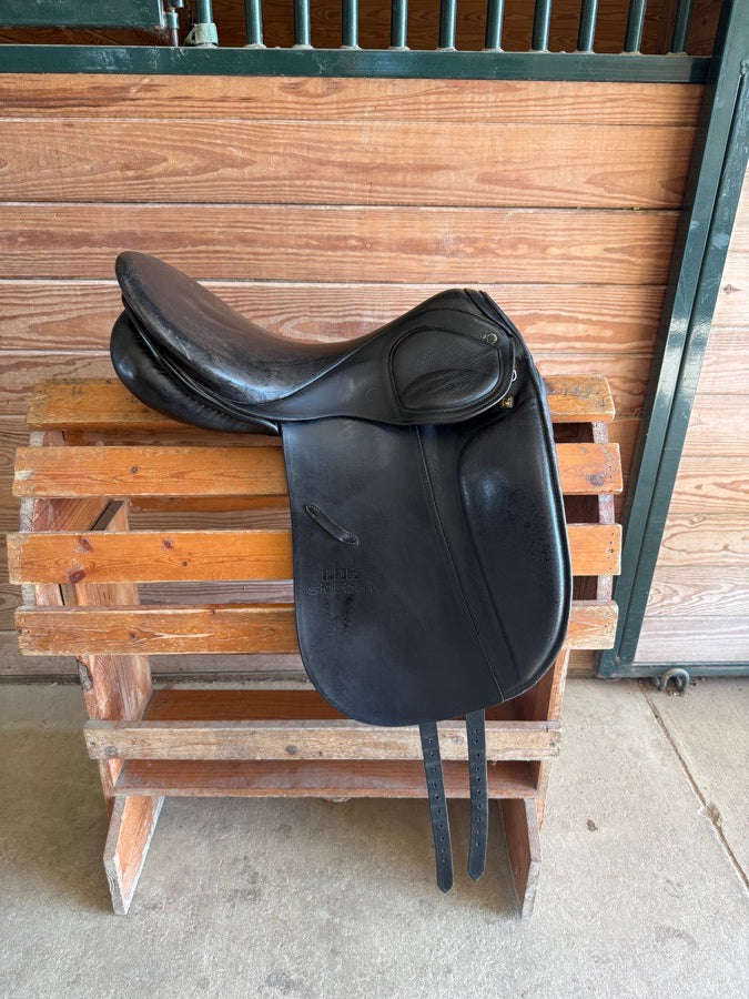 STUBBEN Stubben dressage saddle
