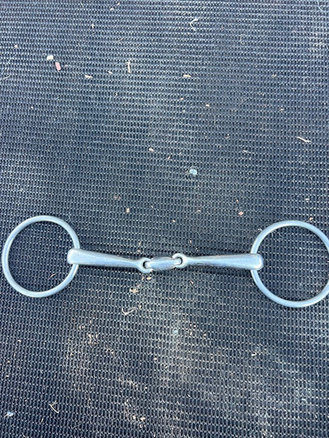 STUBBEN Stubben SteelTech Locking Snaffle