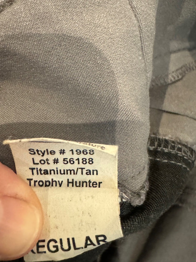Tailored Sportsman 28R breeches