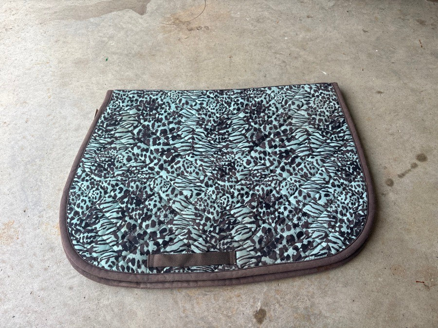 DOVER SADDLERY riders international animal print saddle pad (2)