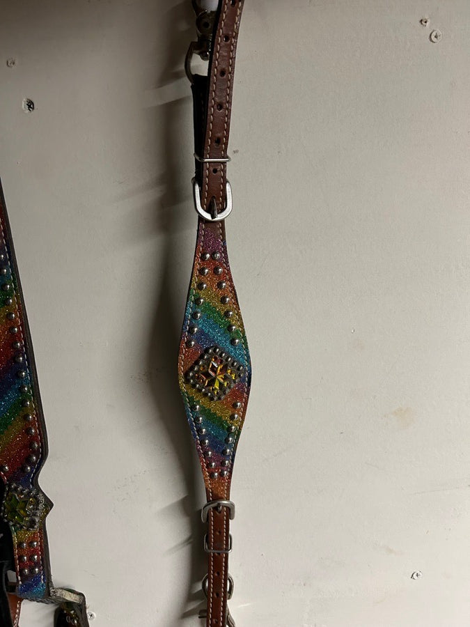 Rainbow tack set