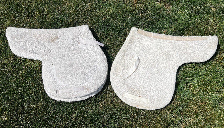 OTHER Two Fleece Shaped Hunter Pads