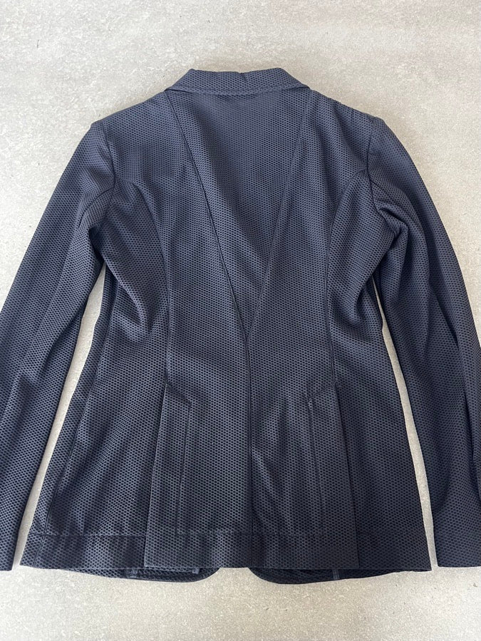 *New* R.J Classics Ladies’ Mesh Show Coat 2R