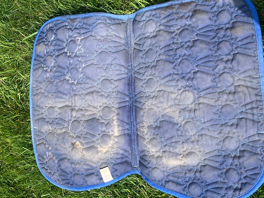 DOVER SADDLERY Blue Ribbons Dover saddle pad (5)