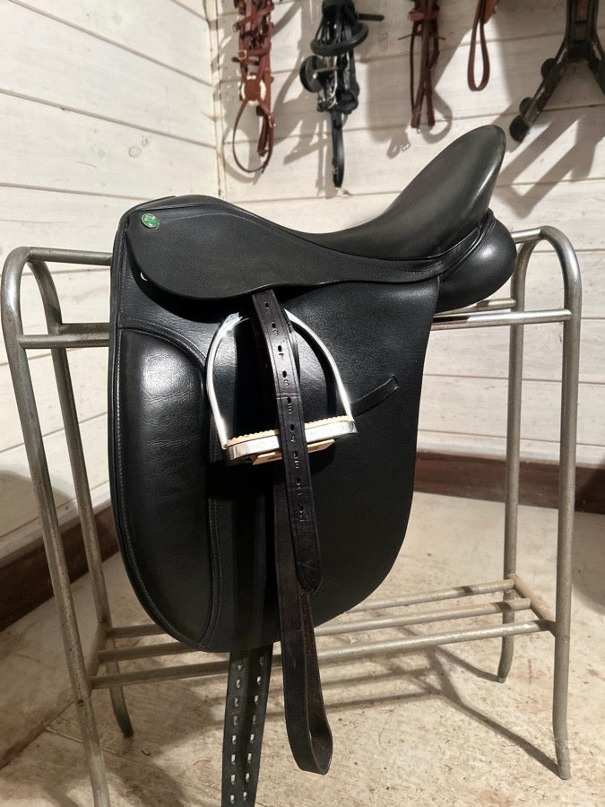 Dressage Saddle Thornhill ProAM