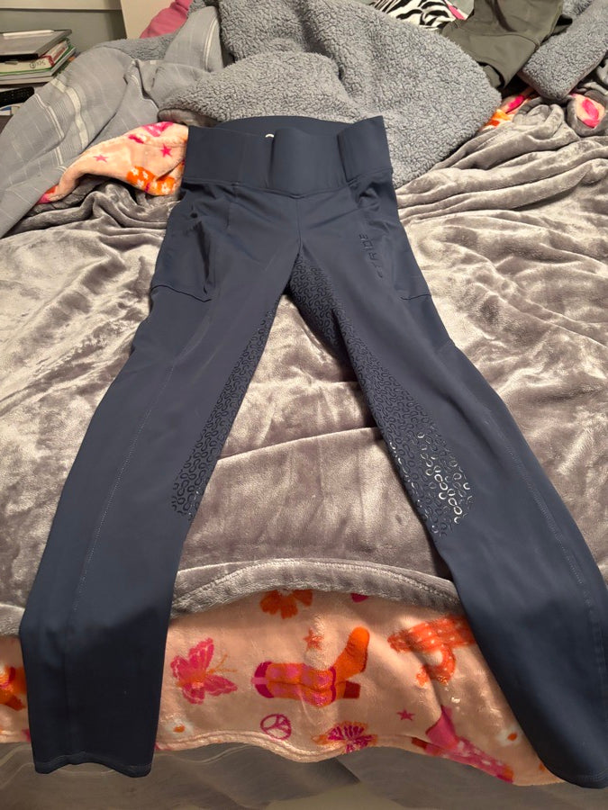 Stride full seat legging
