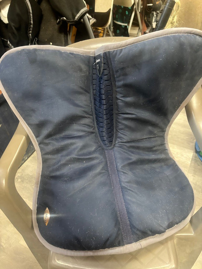Used LeMieux Wither Relief Memory Foam Half Pad