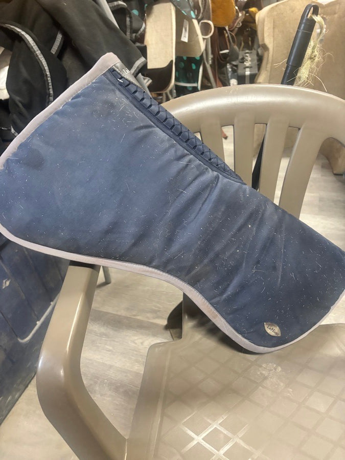 Used LeMieux Wither Relief Memory Foam Half Pad