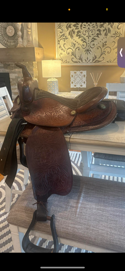 AMERICAN Western saddle