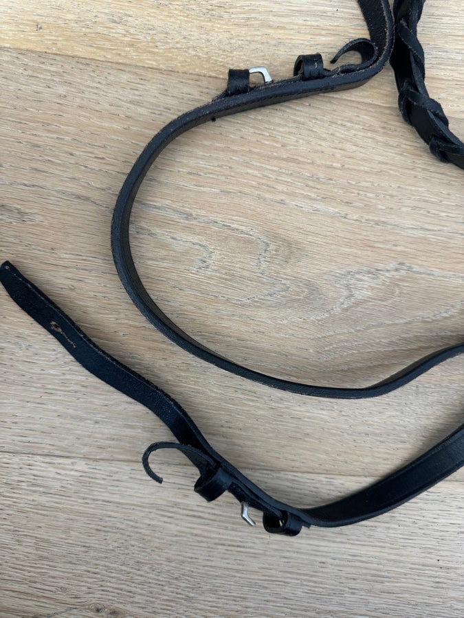 Other Black Bridle (4)